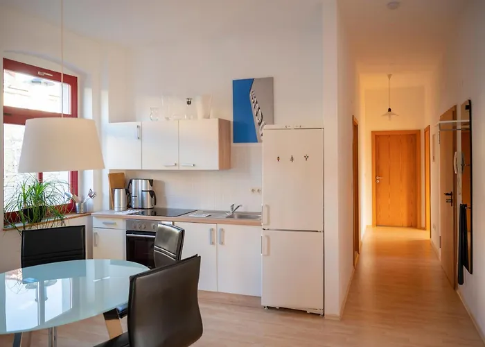 Karl Grosse * Dessau-Rosslau