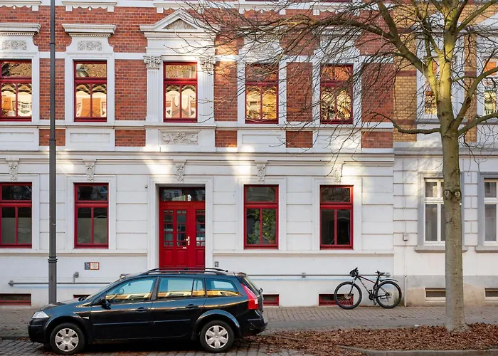 Karl Grosse * Dessau-Rosslau